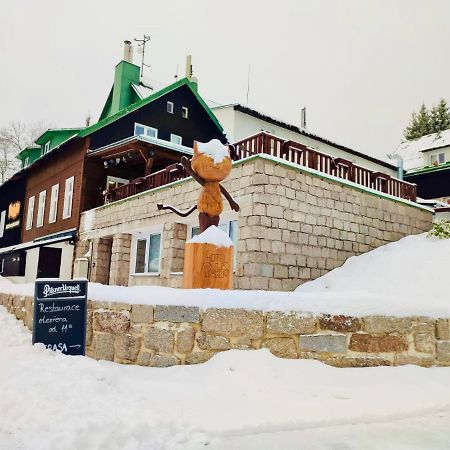 Hotel Peklo Pro Rodiny S Detmi Йозефув Дул Екстер'єр фото