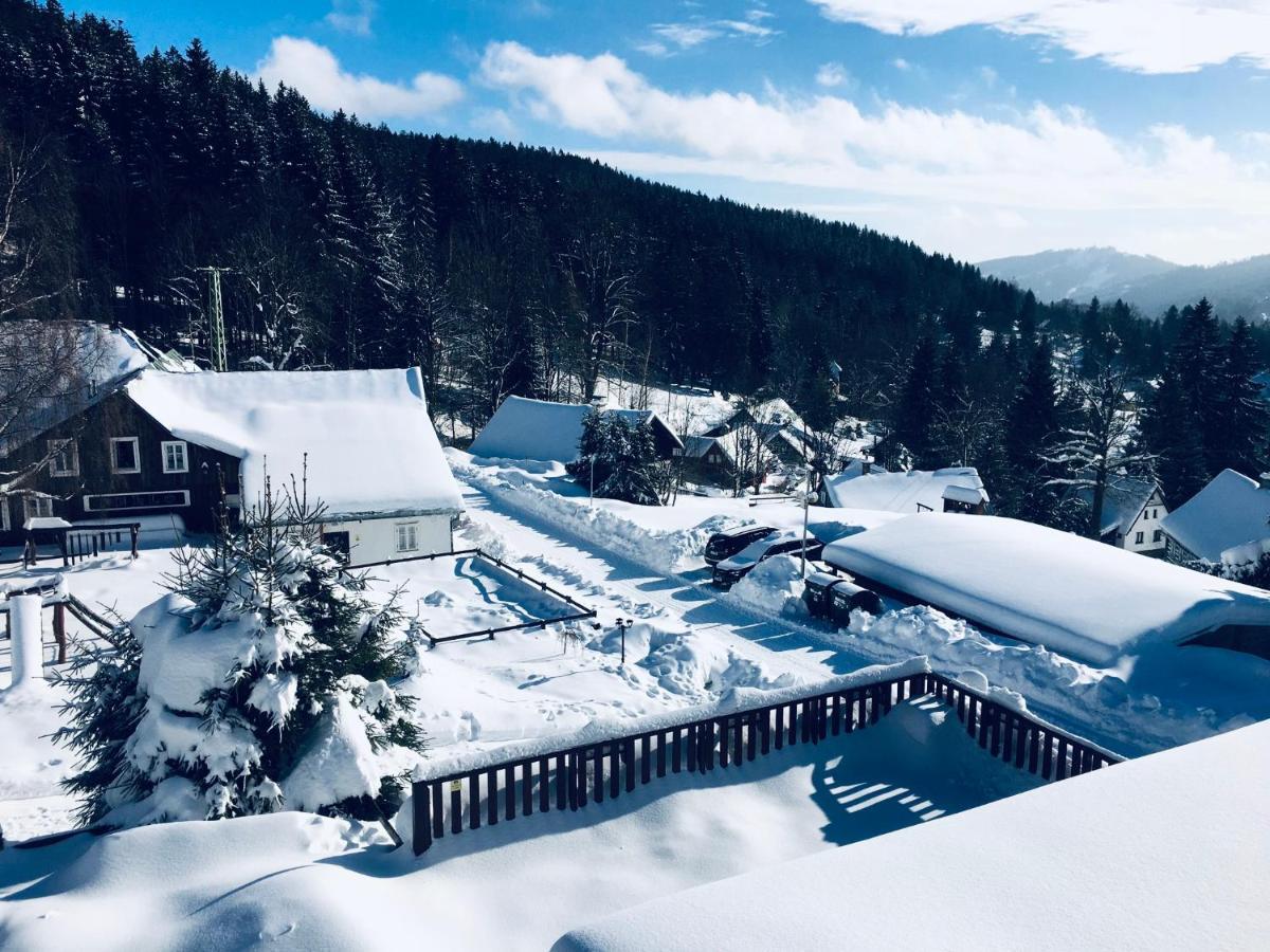 Hotel Peklo Pro Rodiny S Detmi Йозефув Дул Екстер'єр фото